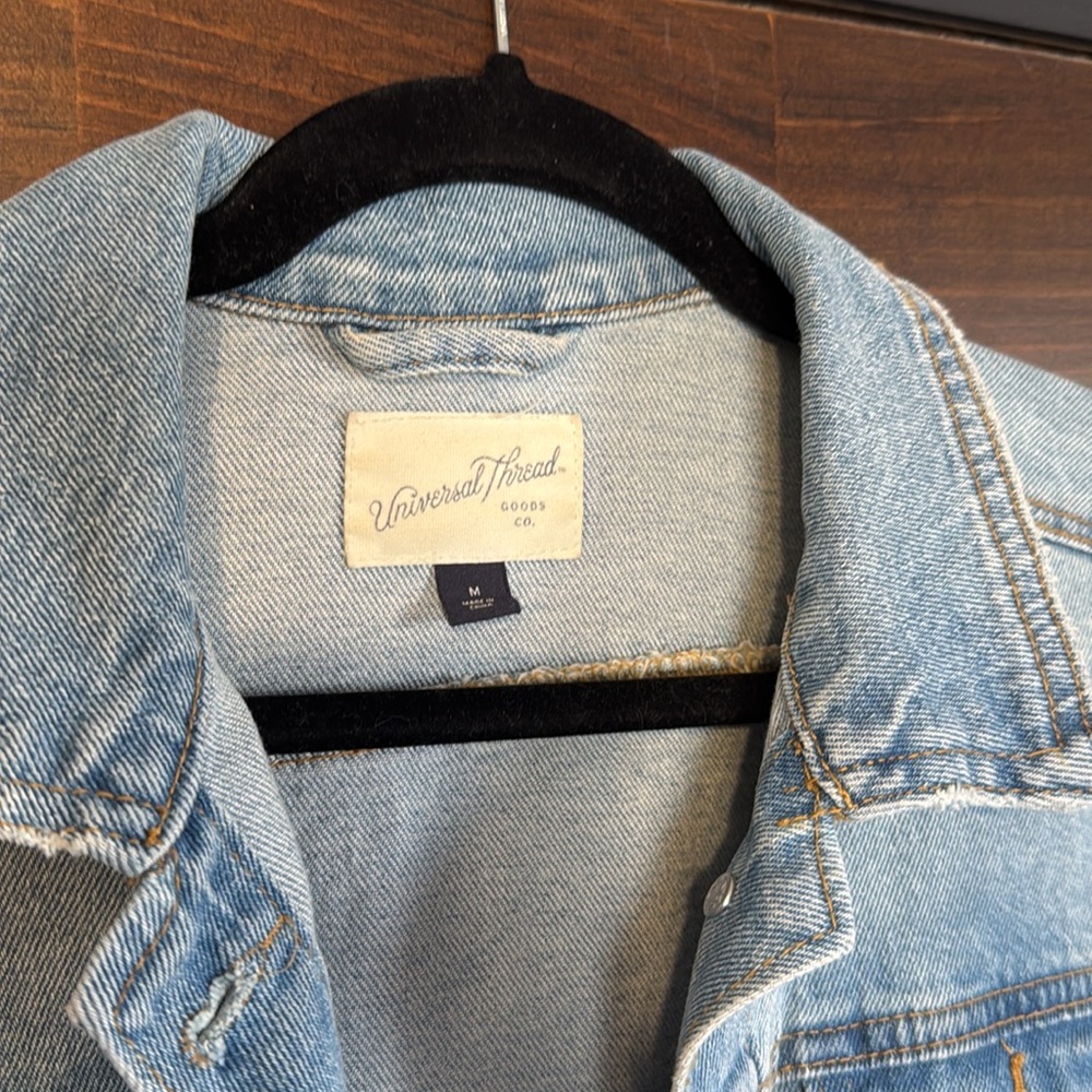 Universal Thread Jean Jacket - Picture 2 of 4